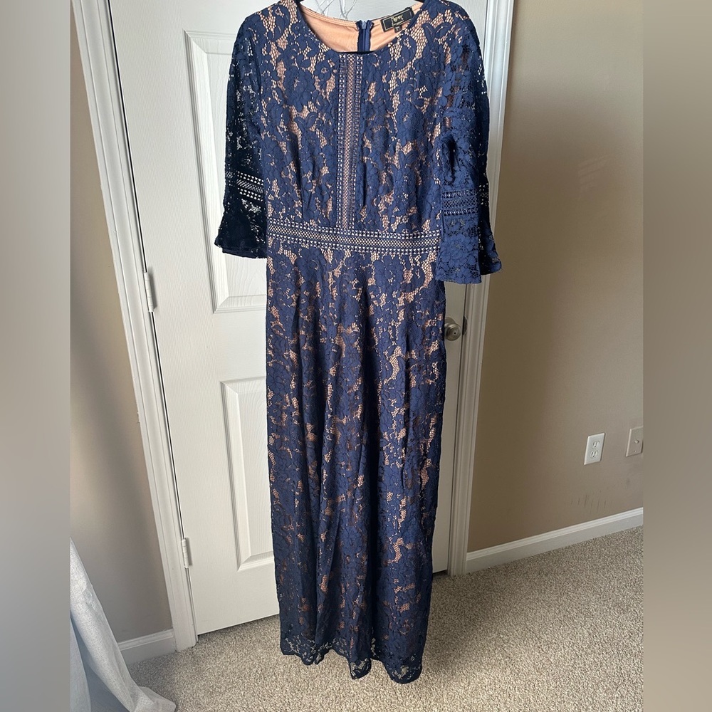 NWT lace dress